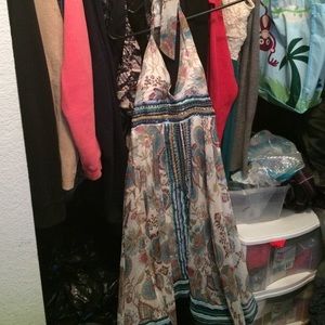Size small pretty flowy dress, halter style