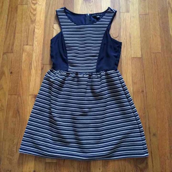 Size 5 dress