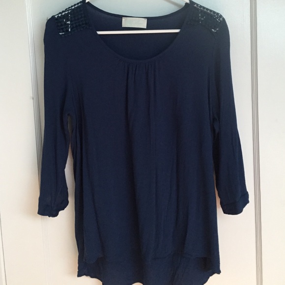 Lace detail 3/4 shirt