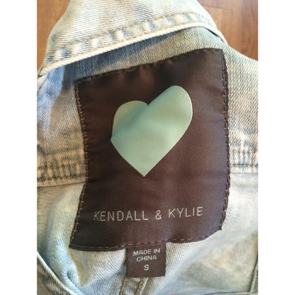 Kendall & Kylie overall shorts - Picture 4 of 4