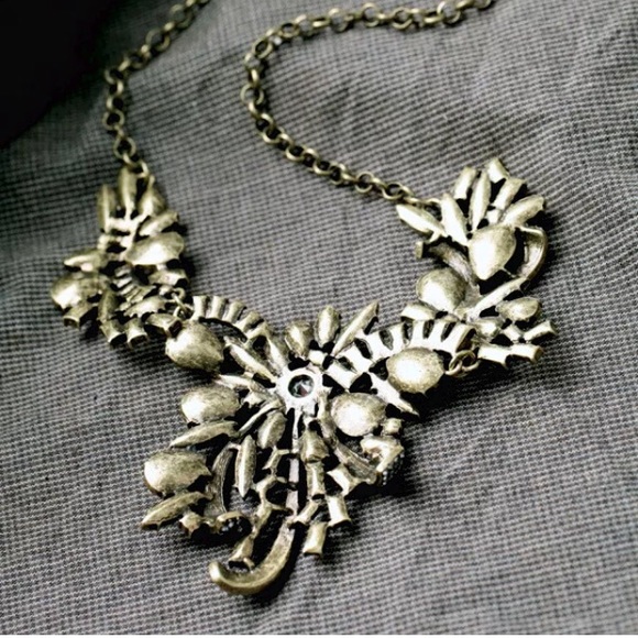 High Quality Choker Statement Crystal Necklace NEW - Picture 4 of 4