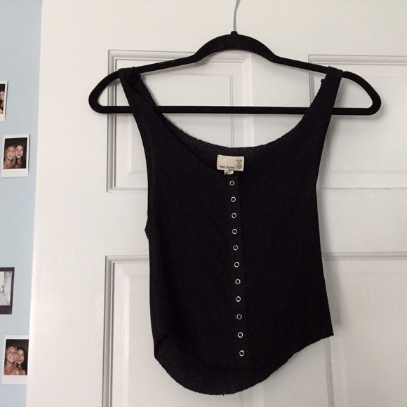 urban renewal cropped button up tank