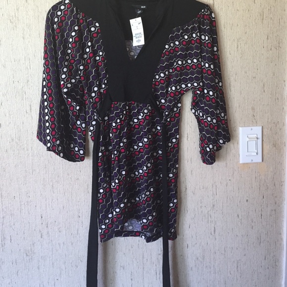 H&M Patterned Tie Top - Picture 4 of 4