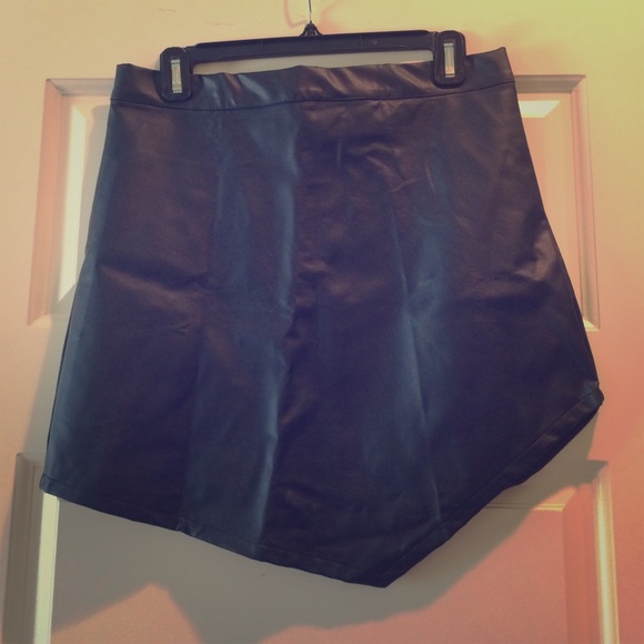Faux leather skirt - WILLING TO NEGOTIATE