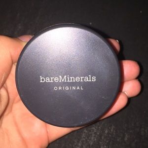 Bare minerals
