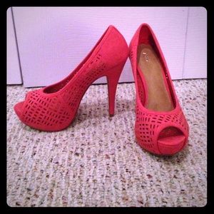Coral heels 👠❤️
