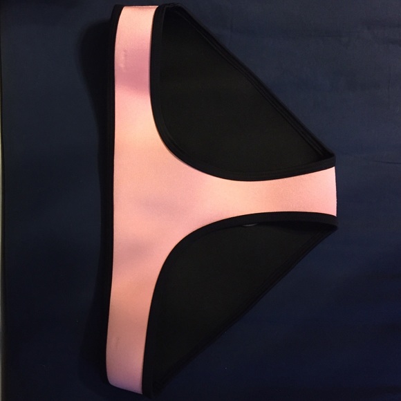 NWOT Triangl Swim Bottoms Authentic