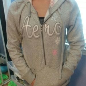 Gray areo sweatshirt with snowflakes