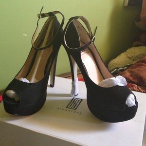 Selling pumps!!!