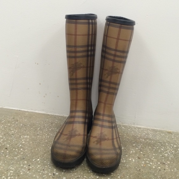 Burberry rain boots