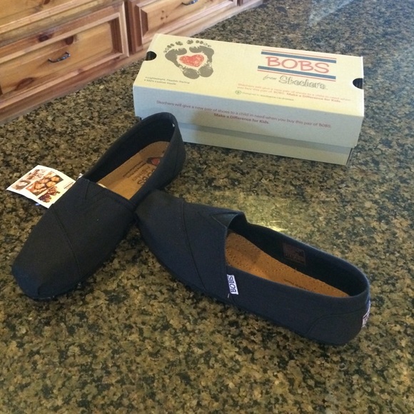 NWB black bobs by skechers