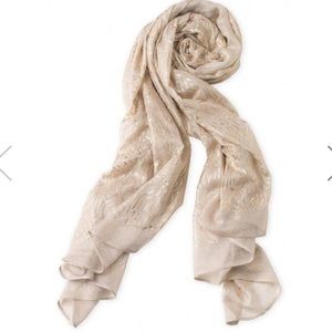 Stella & Dot Westwood metallic scarf