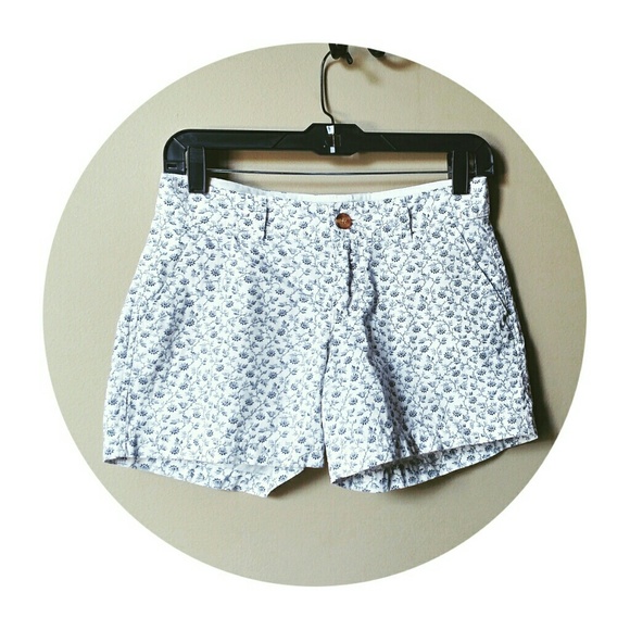 Old Navy Pants - Floral Print Shorts