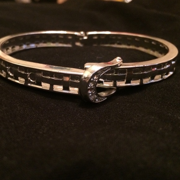 Cute bracelet