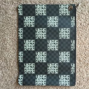 Louis Vuitton Damier Nemeth Pochette