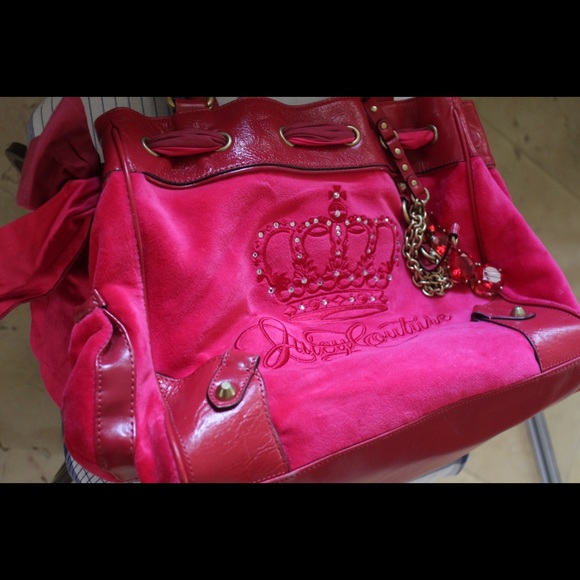 Hot pink juicy couture handbag🎀