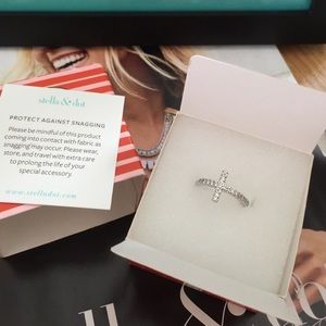 Stella & Dot silver cross ring size 8
