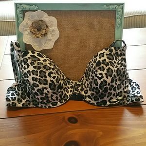 Cheetah Cacique 38 C bra!