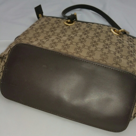 Perfect Little Bag - Picture 2 of 4