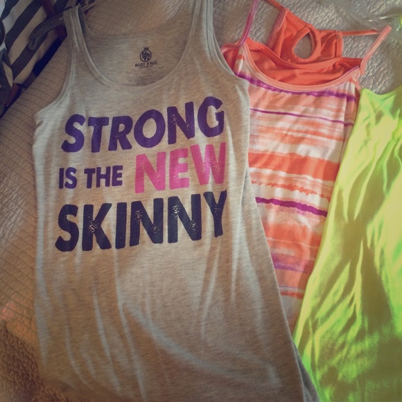 🌸NIKE UA NORTH FACE TANK TOPS🌸