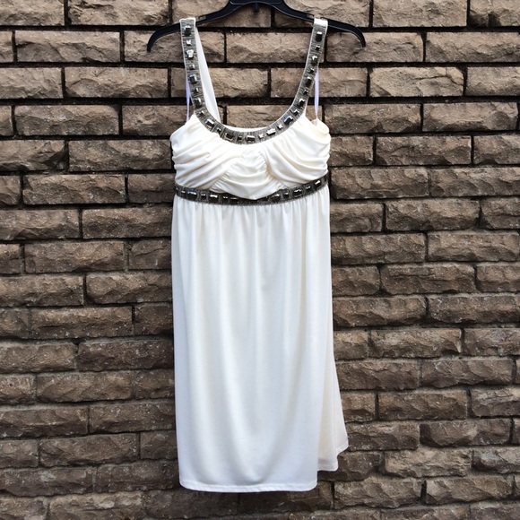 crochet detail maxi dress Sand Bodice Tiered 1st birthday dress baby aw25 Size:16W- HEM UP Featuring a crossed bodice