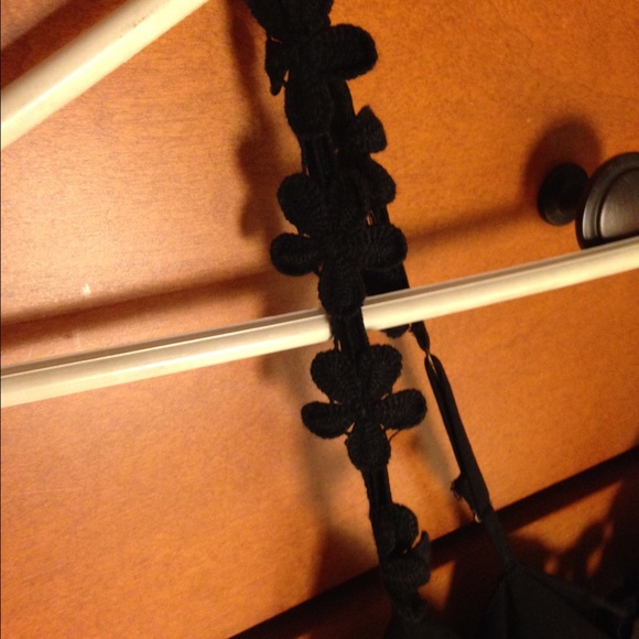 Black Daisy Chain Dress - Picture 2 of 4