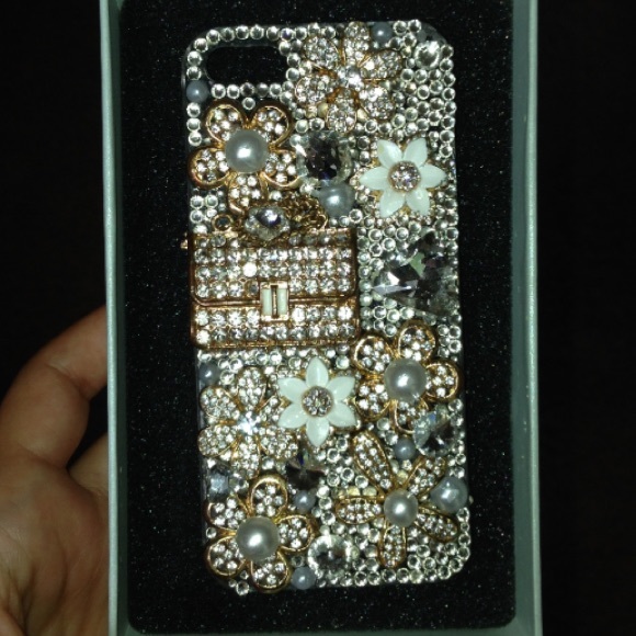 Studded nova iPhone 5/5s case