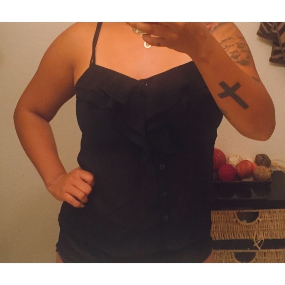 Black top - Picture 3 of 3