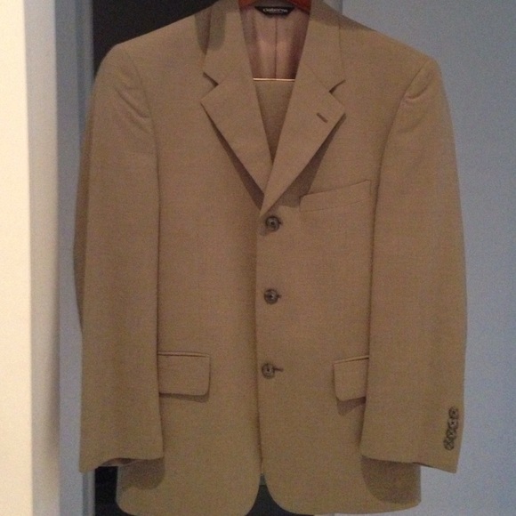 CLAIBORNE SUIT JACKET & PANTS SIZE:38/32