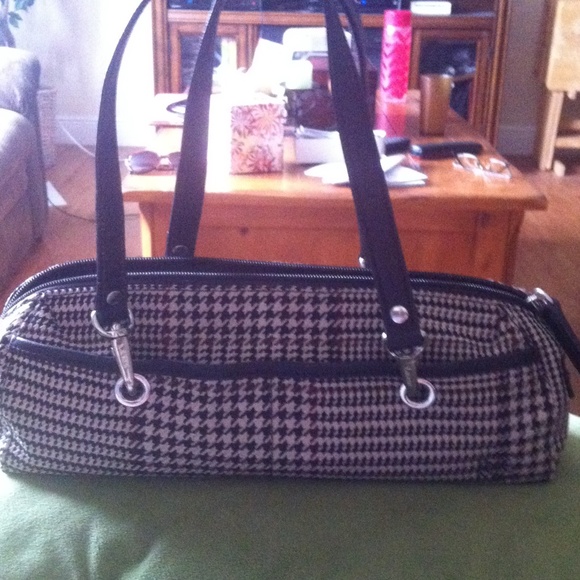 Ralph Lauren Handbags - 🍁🍁Awesome Ralph Lauren Purse in great condition