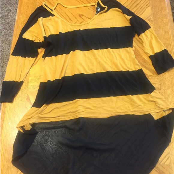 EyeCandy 3/4 length sleeve shirt