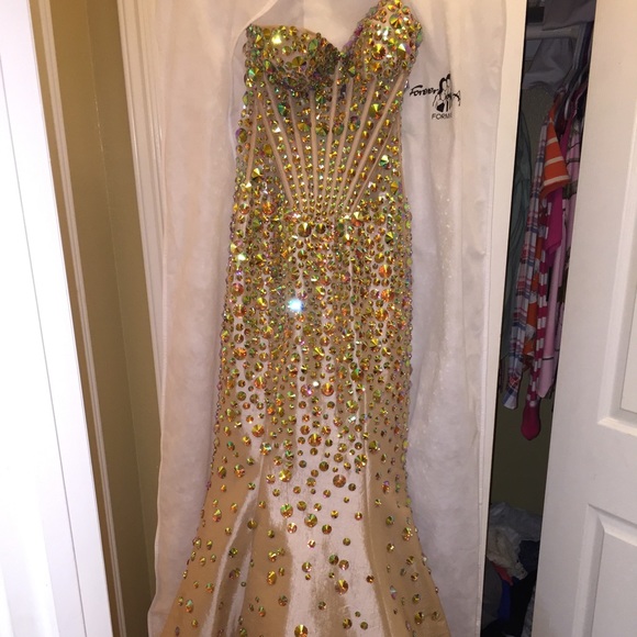 Prom dress
