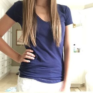 Lilly Pulitzer V-Neck Tee