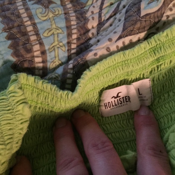 Hollister strapless top size large - Picture 2 of 3