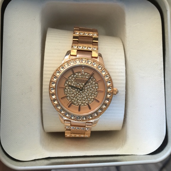 🚨🚨SOLD🚨🚨Fossil rose gold watch