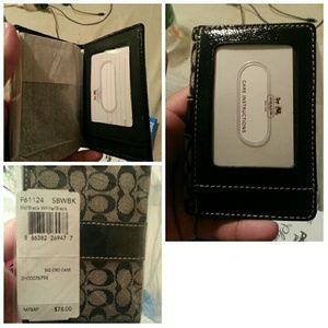 SOLD! NWT Authentic Coach Wallet