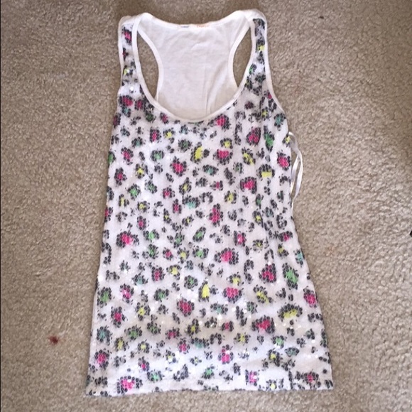 Tank top! - Picture 2 of 4