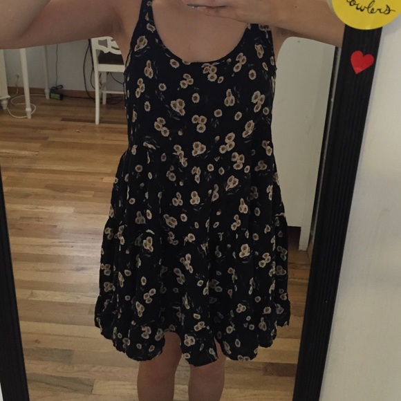 Brandy Melville jada flower dress