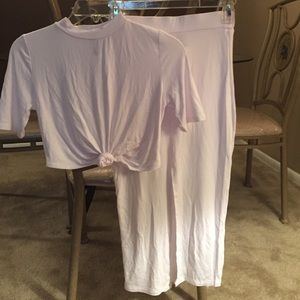 2 piece set. High waist midi skirt set w/ crop top