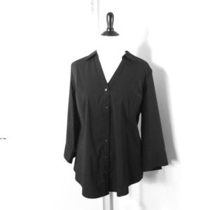 NWOT 3/4 Length Button Up