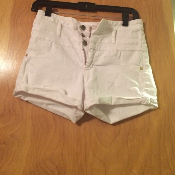 White high waisted shorts BUNDLED