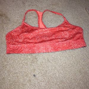 sports bra