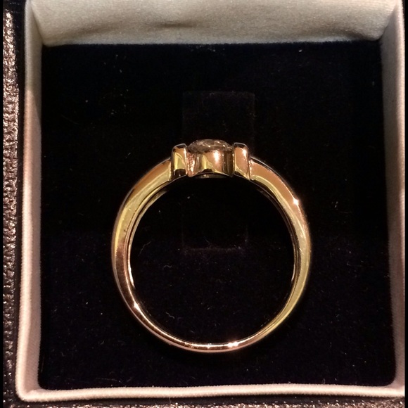 💎💎1/2 Carat Diamond Diamond Engagement Ring💎💎 - Picture 2 of 3