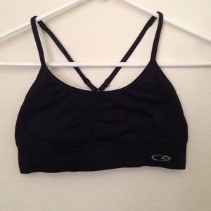 Black lightweight sports bra