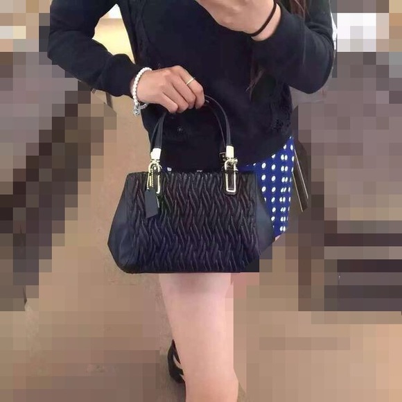 NWT COACH MADISON GATHERED TWIST MINI SATCHEL