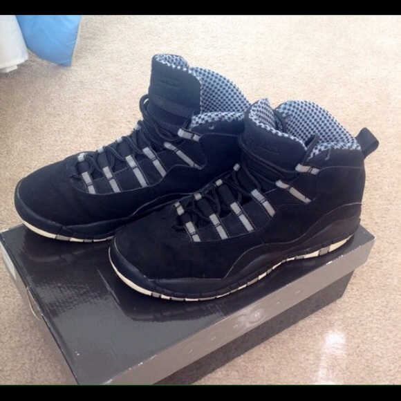 Air Jordan stealth 10s