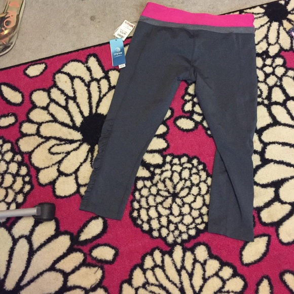 Workout pants - Picture 2 of 3