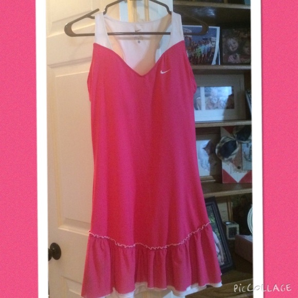 Nike pink tennis outfit! So cute!