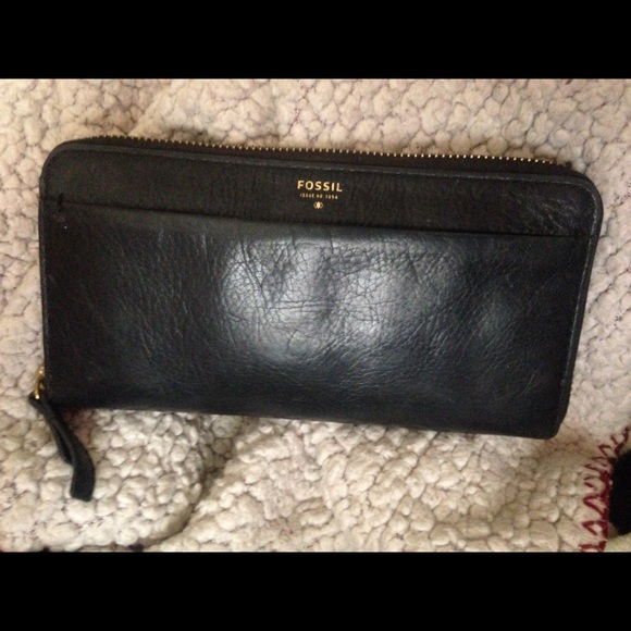 Fossil Wallet