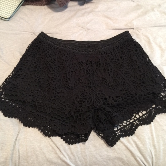 Lace shorts